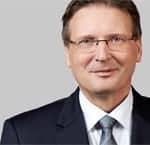 <b>Ernst Koller</b> wird CEO der Nationale Swiss – Armin Suter wechselt zur ... - Ernst_Koller_258-150x145