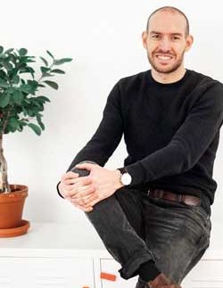 Michael-Schweikart-Tomorrow-Banking-250