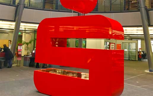 Ostsächsische Sparkasse Dresden setzt auf Embedded Finance