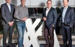 AXA-Jury-mit-dem-Gewinner-Peter-van-Marwyck-CEO-Brightmaven-2.v.l.1140