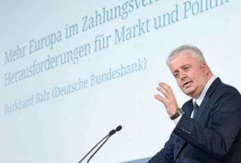 DK Info: Burkhard Balz (Mitglied des Vorstands der Deutschen Bundesbank) erläuterte Bedrohungsszenarien durch asiatische und amerikanische Unternehmen.