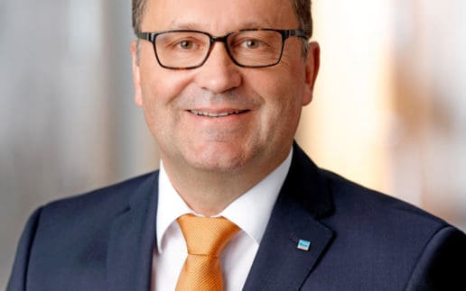 Martin-Hettich_Vorstandsvorsitzender_Sparda-Bank-Baden-Wuerttemberg-700
