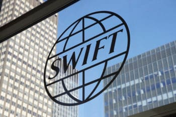 Die Society for Worldwide Interbank Financial Telecommunication (SWIFT) engagiert sich in der Entwicklung branchenweiter Standards. <q>SWIFT/Garrett Ewald