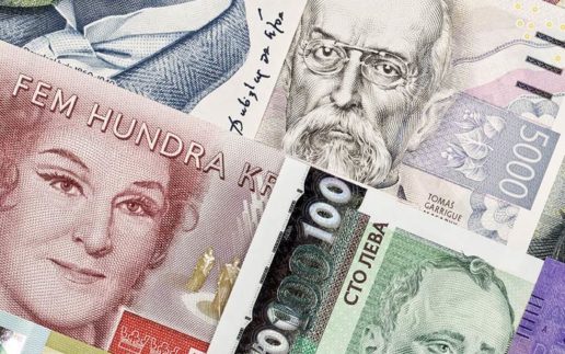 johan10-bigstock-Banknotes-From-European-Countr-333287155-700