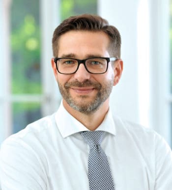 Christian Töfflinger, Partner der microfin Unternehmensberatung spricht sich für Kostenoptimierung aus