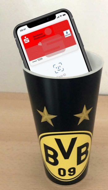 BVB Becher mit girocard zahlen und Pfand zurückbekommen? Dauert noch!