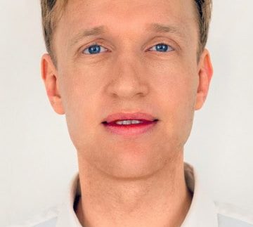 Johannes Schmitt – Co-CEO von Bloxxon_klein