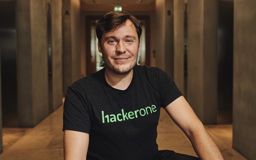 ＂Hacker finden die Schwachstellen, die man selbst nicht finden kann.＂ – HackerOne im Interview