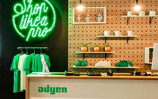 Capital und Accounts: Adyen stellt Embedded-Finance-Produkte vor