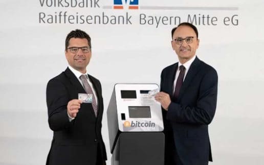 VR-Bank-Bayern-Mitte-700