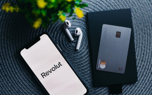 Revolut Pro: Geschäftskonto ohne Business-Account