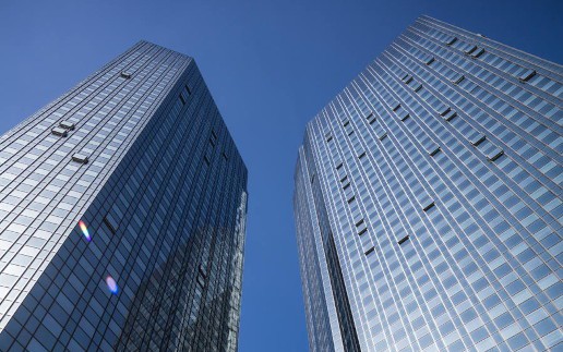 Deutsche Bank erreicht Meilenstein bei IT-Konsolidierung mit Oracle