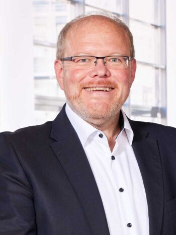 Ulf Petersen (53) hat zum 1. April die Leitung des neu geschaffenen Bereichs „IT Basis“ bei der MLP Finanzberatung SE übernommen