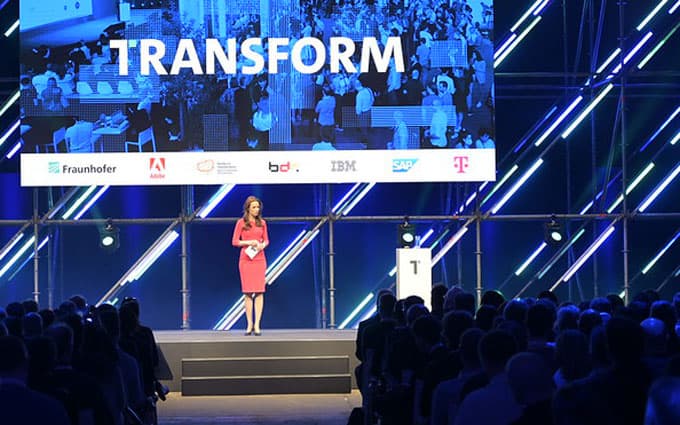 Transform 2025: KI, Blockchain, Regulierung & Trends