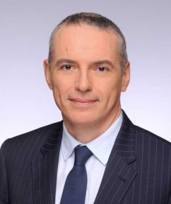 Hugues Boissel Dornbreval von Rödl & Partner thematisiert die Bedeutung des nationalen Geldwäschegesetzes (GwG) für die Regulierung von Krypto-Transaktionen und die damit verbundenen Meldepflichten für Finanzinstitute.