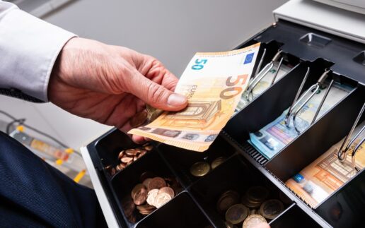 Postbank: Bargeld an der Ladenkasse