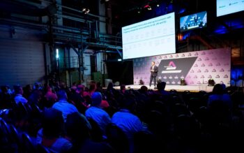 Accounting Summit Foto der Main Stage auf der auch Payhawk seine Keynote vorstellen wird.