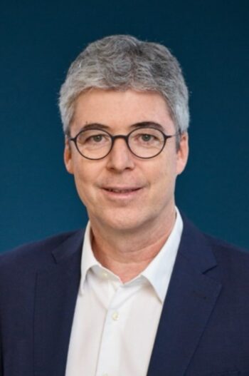Lothar Ludwig, Head of Strategic AI Projects bei Datagroup, klärt über reasoning-basierte Systeme auf <q>Datagroup