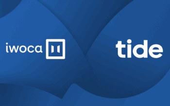 iwoca und Tide Logos auf blauem Hintergrund
