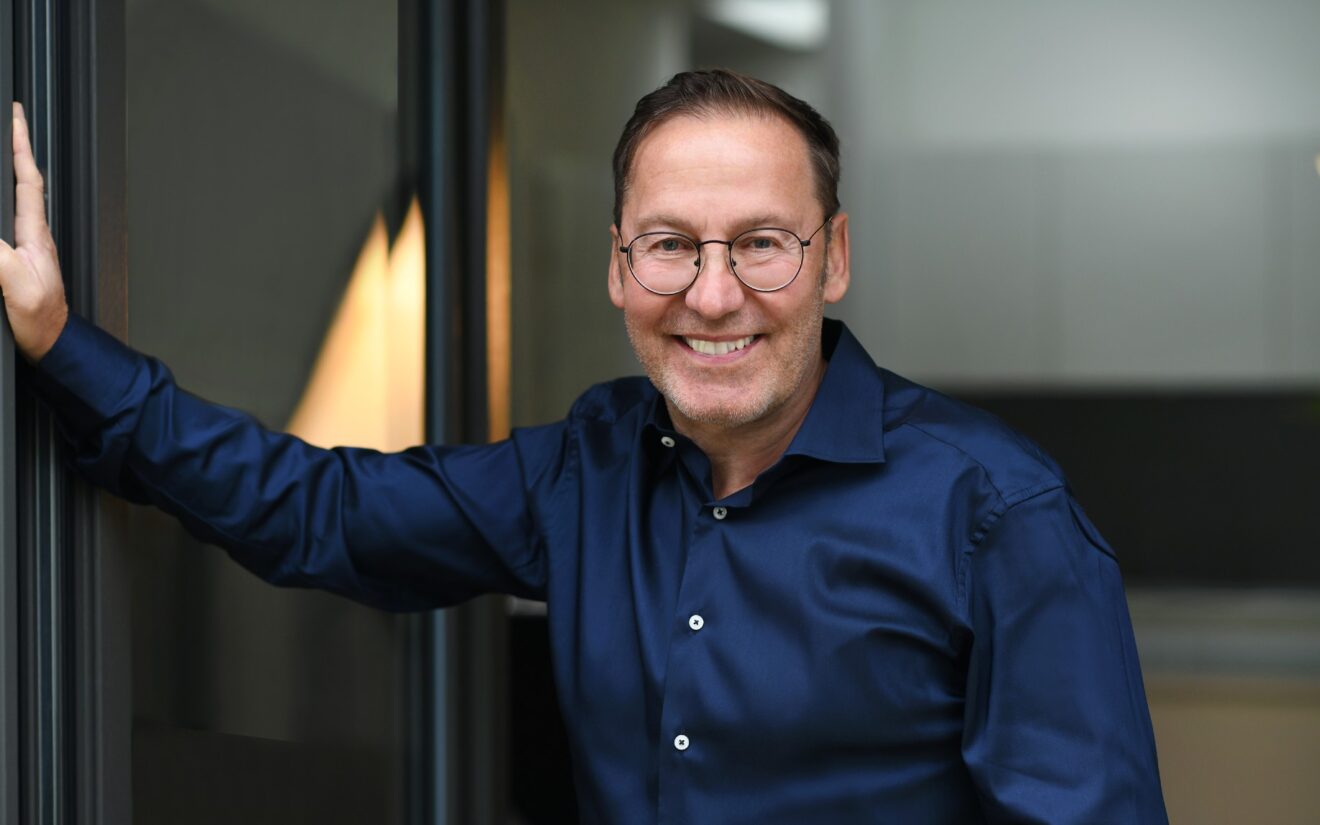 Insureorbit startet als erste IPaaS für Versicherungen
