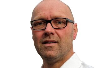 Armin Warda befasst sich mit Cybersicherheit und KI.