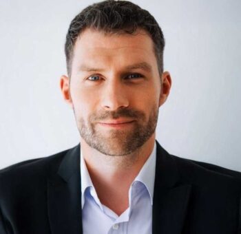 Fabian Nusser, VP Head of Financial Services & Insurance (FSI), T-Systems<q>T-Systems</q>