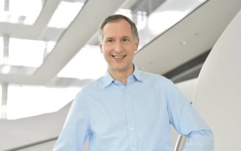 Dr. Thomas Kuhnt befasst sich miit Agentic AI.