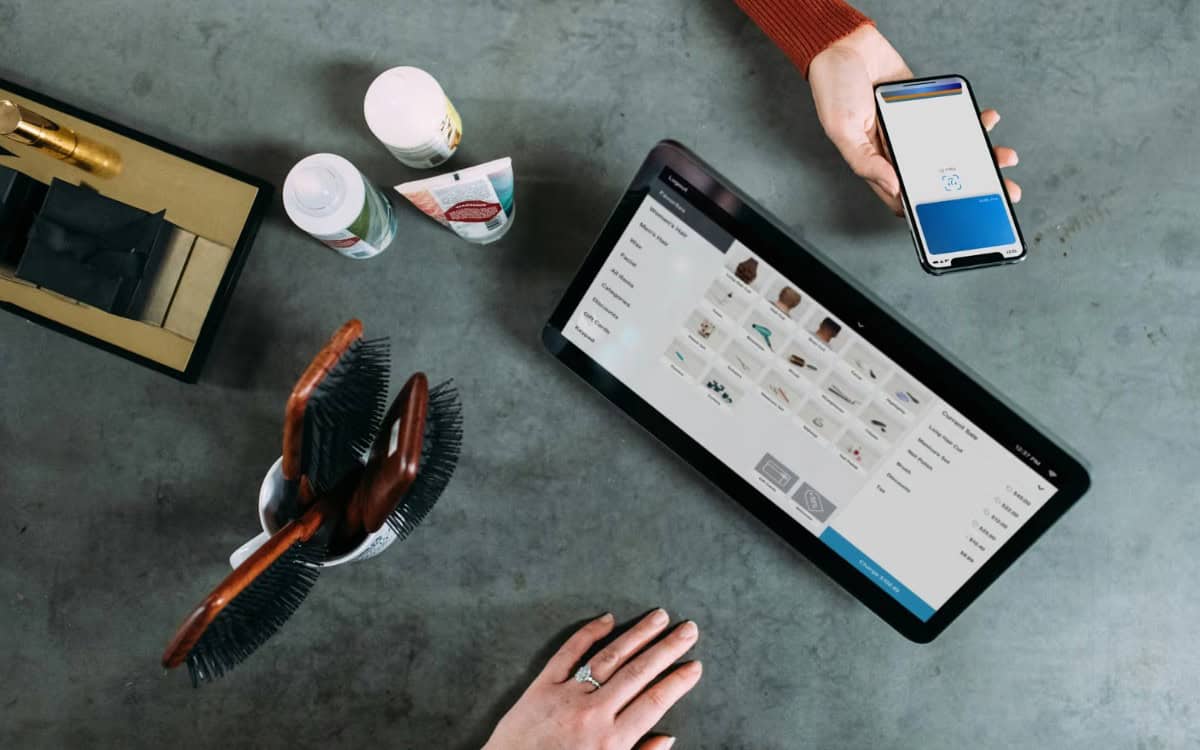 Advanzia Bank beschleunigt Kreditkarten-Onboarding mit digitaler Sofortkarte