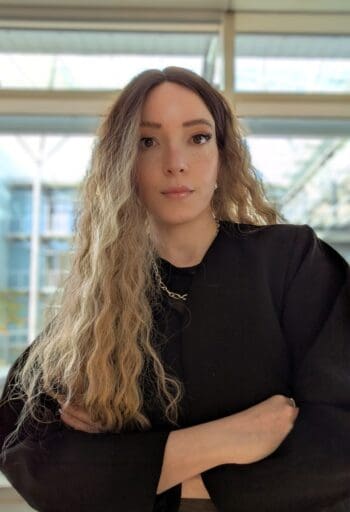 Inga Hammy, Finanz Informatik, spricht über Komplexität: Wie ruiniere ich eine erfolgreiche App (nicht)? <q>FI