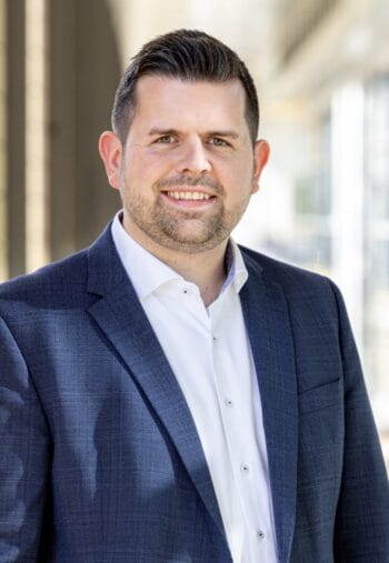 Patrick Fritz, Finanz Informatik, spricht über Komplexität: Wie ruiniere ich eine erfolgreiche App (nicht)? <q>FI