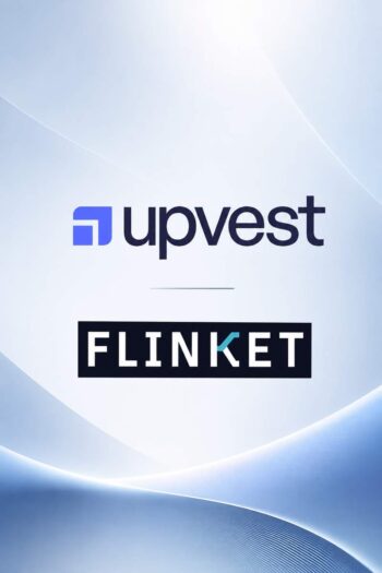 Das Bild zeigt die Logos von Upvest und Flinket auf einem hellen, abstrakten Hintergrund. Die grafische Gestaltung vermittelt Modernität und Professionalität, passend zum Thema fondsgebundene Versicherungsprodukte.