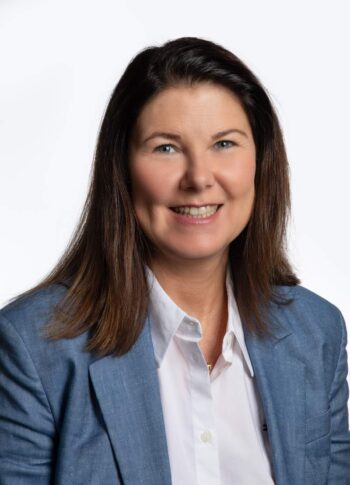 Nicole Groß, Geschäftsführerin der ZIIB Zahlungssysteme, präsentiert innovative Ansätze im Bereich softwarebasierter Payment-Lösungen. Ihr Fokus liegt auf der Integration von Wero am Point of Sale, um Zahlungen über Smartphones zu ermöglichen.