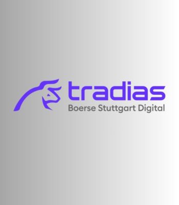Das Bild zeigt das Logo von tradias, einer Marke der Boerse Stuttgart Digital. Das Design ist in lila gehalten und enthält eine stilisierte Darstellung eines Pferdes. Der Schriftzug betont die digitale Ausrichtung des Unternehmens im Bereich Kryptowährungen.