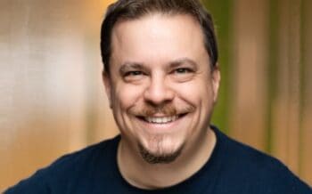 Thomas Steirer, CTO bei Nagarro, erklärt, dass es nicht entscheidend ist, welches Modell eine Bank nutzt, sondern welche Transaktion sie kontrolliert. <q>Nagarro 