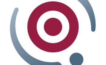 Abstraktes Logo aus burgunderroten konzentrischen Kreisen und graublauen Bögen auf weißem Grund; es steht für den Security-Chatbot SIA mit belegbaren Antworten.